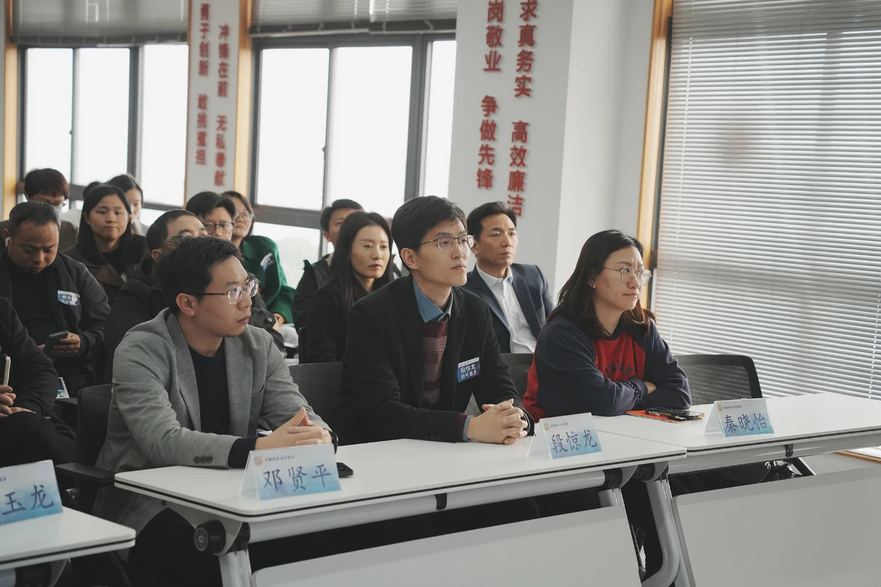 048654f3e76a06bced59e12f014a2279.png 048654f3e76a06bced59e12f014a2279.png